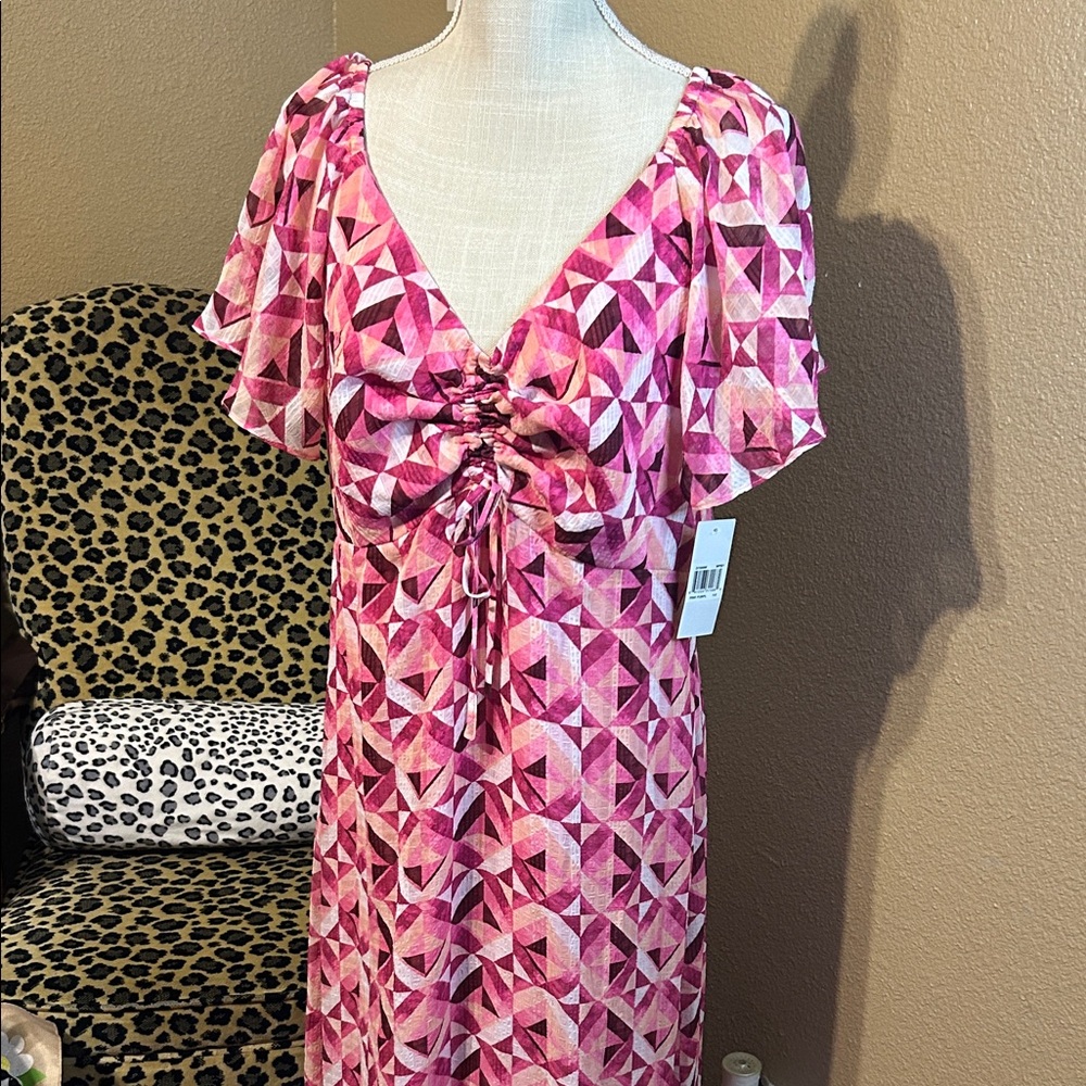 NWT Donna Morgan Pink Dress with Ruched Front